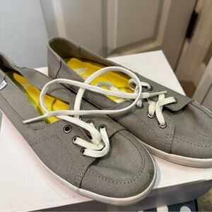 Gray Canvas Sneakers with White Laces